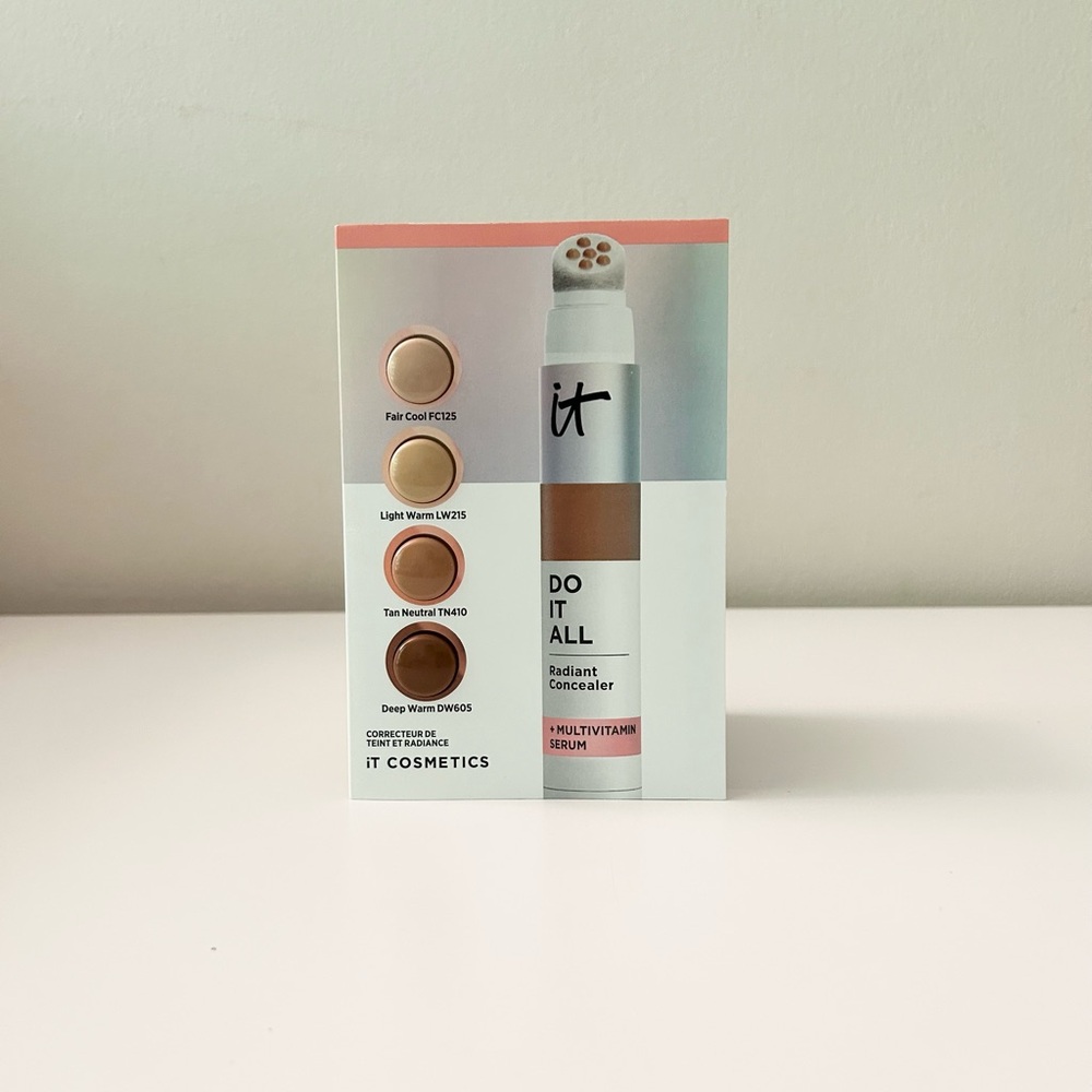 🌸IT COSMETICS Do It All Radiant Concealer Sample